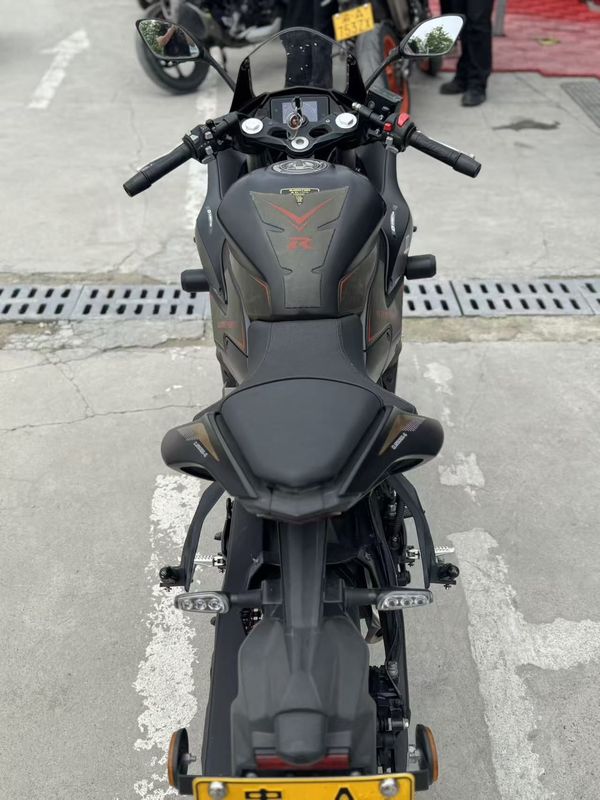 二手QJMOTOR赛250
