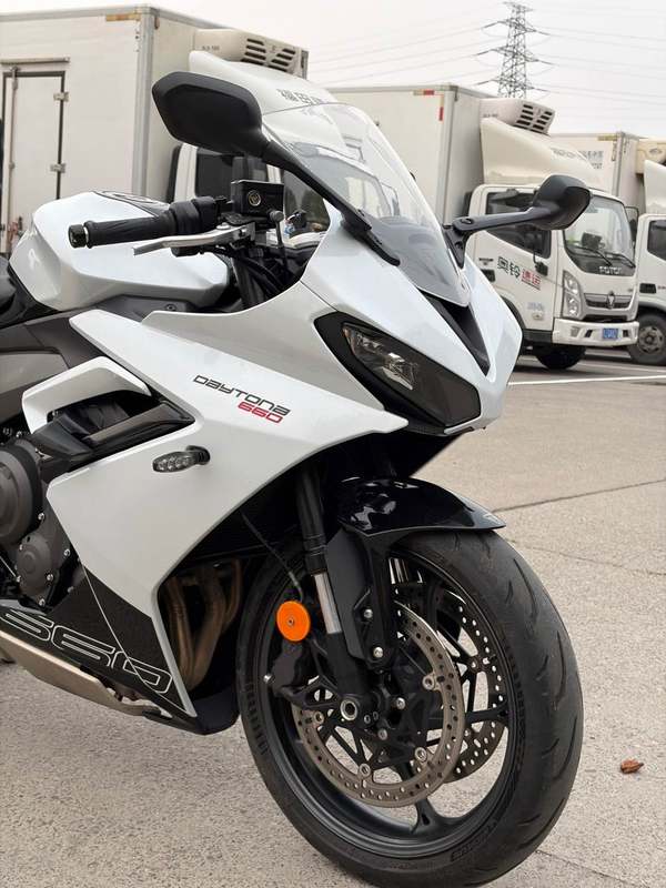 二手凯旋Daytona 660