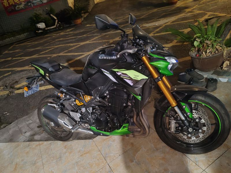 二手川崎Z900