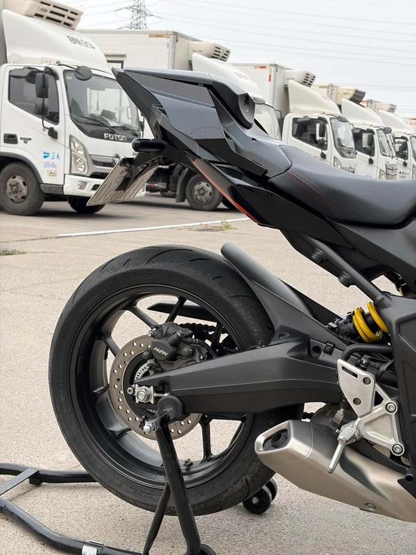 二手本田CBR650R