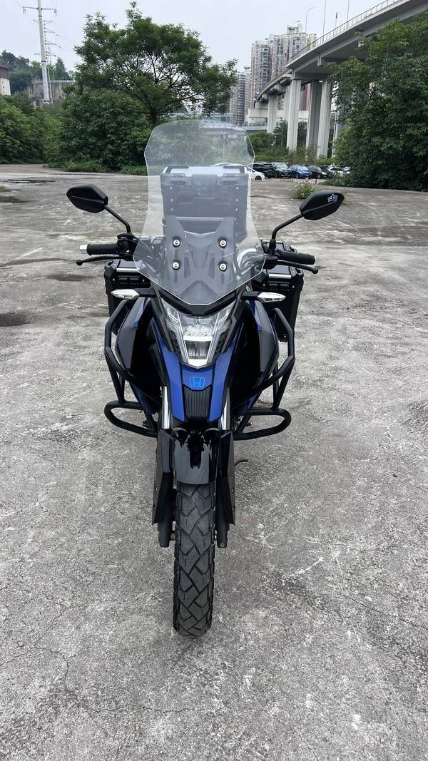 二手五羊本田猛鸷 CB190X
