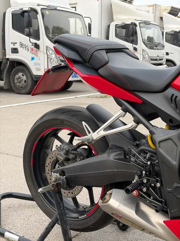 二手本田CBR650R