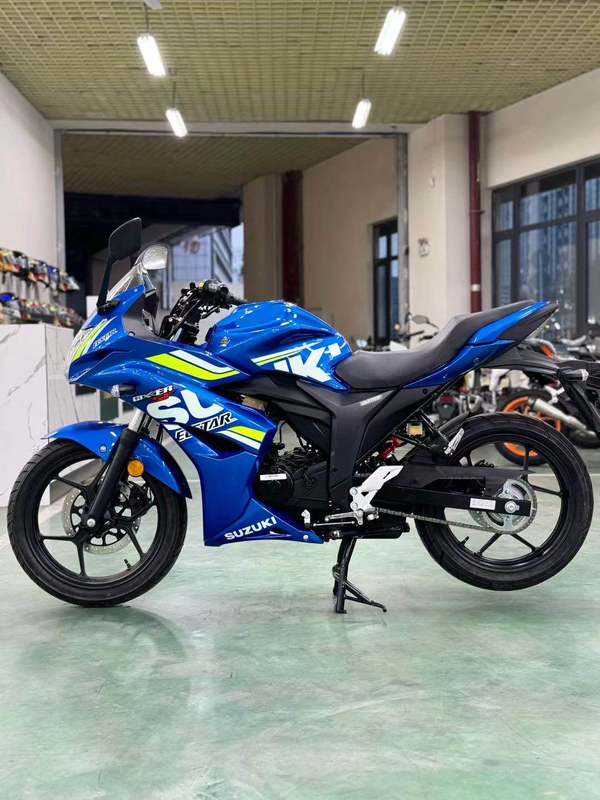 二手济南铃木极客飒 Gixxer 155