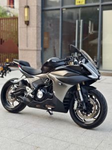 二手贝纳利龙卷风 Tornado 552R
