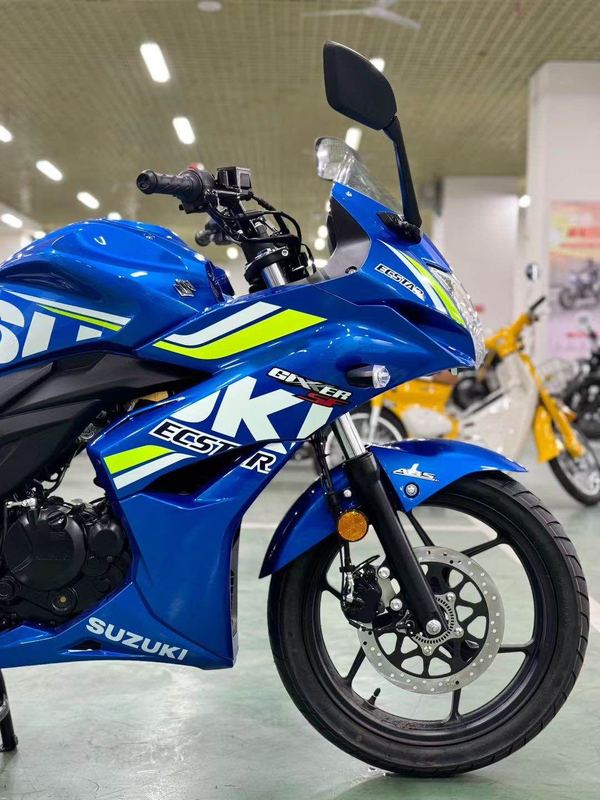 二手济南铃木极客飒 Gixxer 155