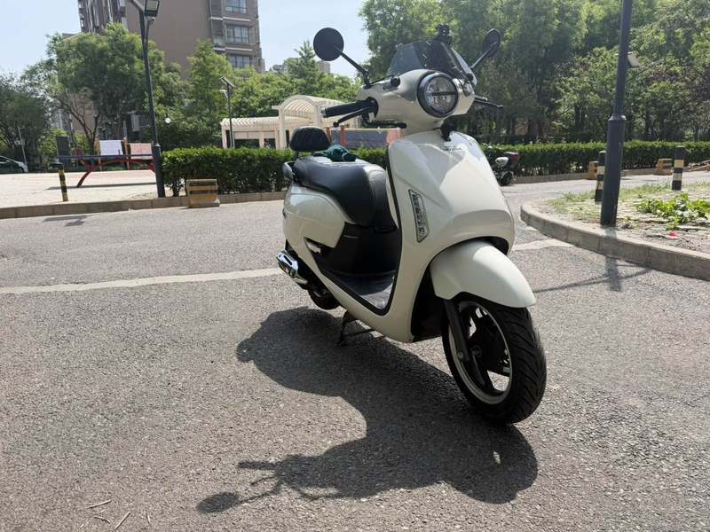 二手新大洲本田NS125LA