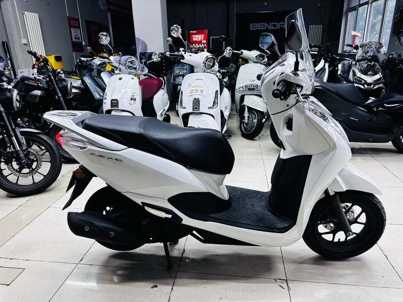 二手五羊本田Lead125