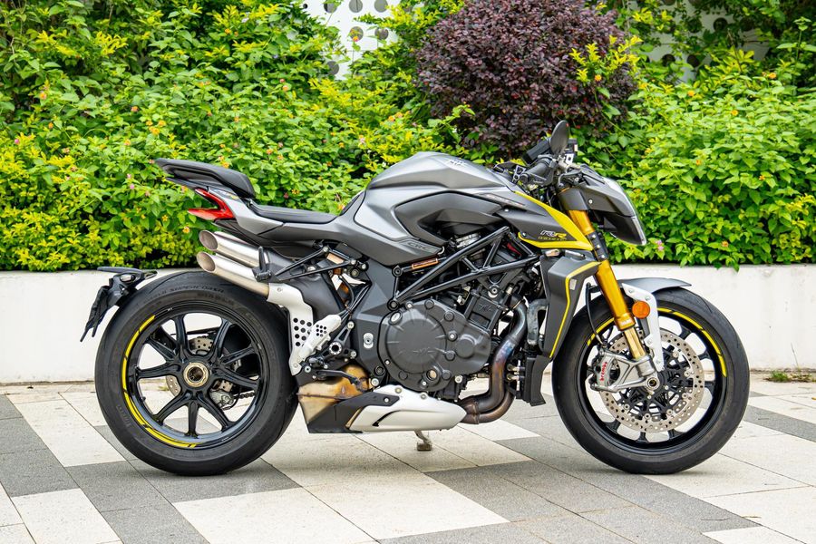 二手奥古斯塔Brutale 1000