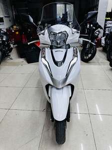 二手五羊本田Lead125