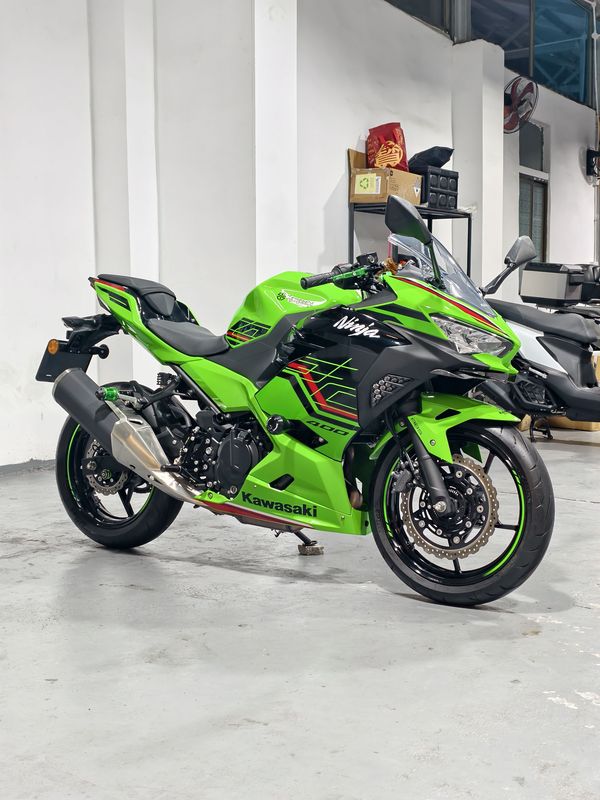 二手川崎Ninja 400