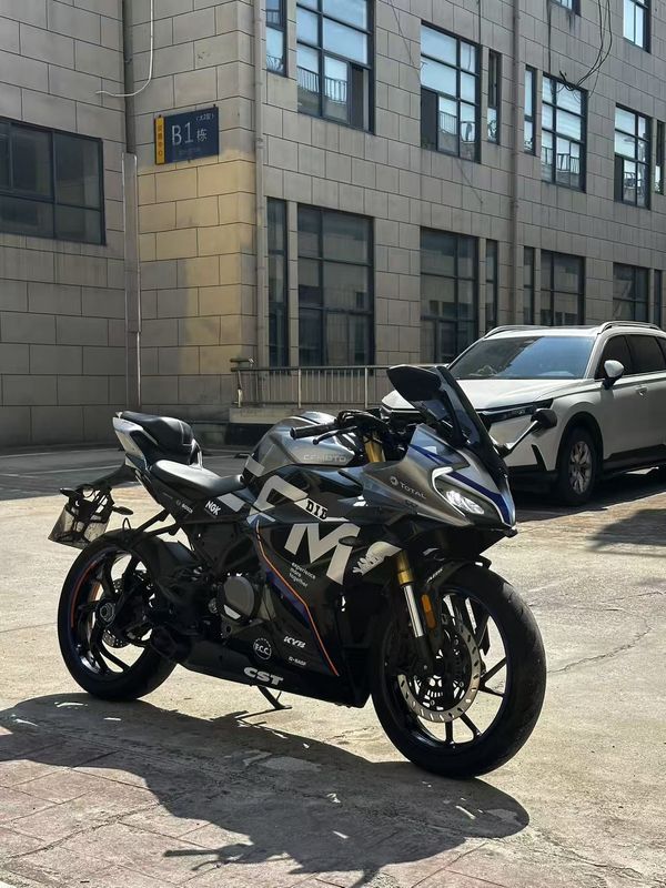 二手春风250SR