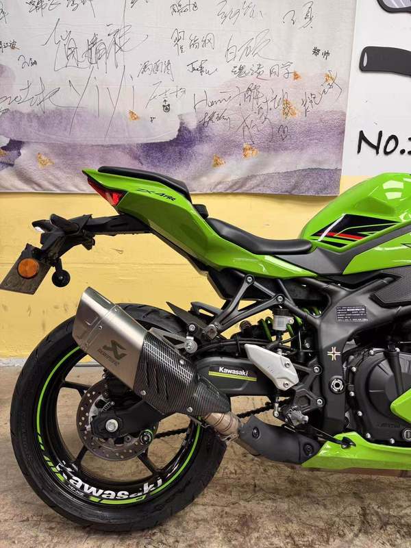 二手川崎ZX-4R