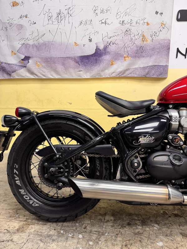 二手凯旋Bonneville Bobber