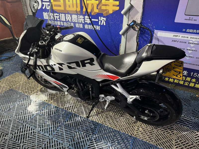 二手QJMOTOR赛800