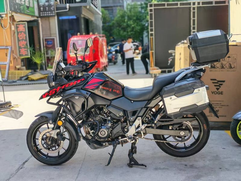 二手豪爵铃木DL250