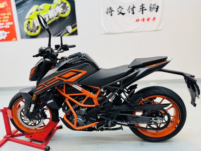 二手KTMR2R250 Duke