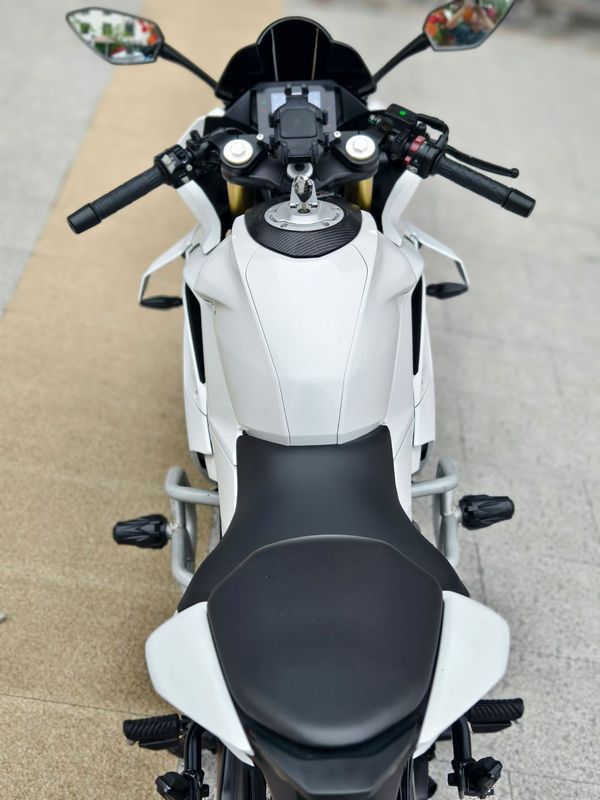 二手春风250SR