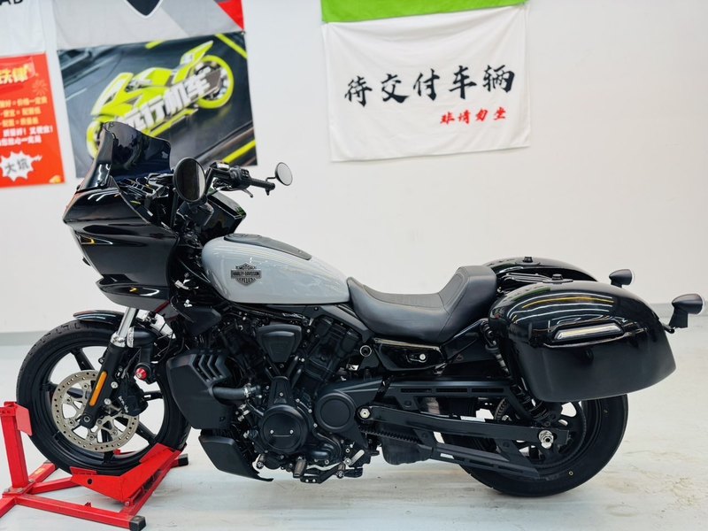 二手哈雷戴维森Nightster