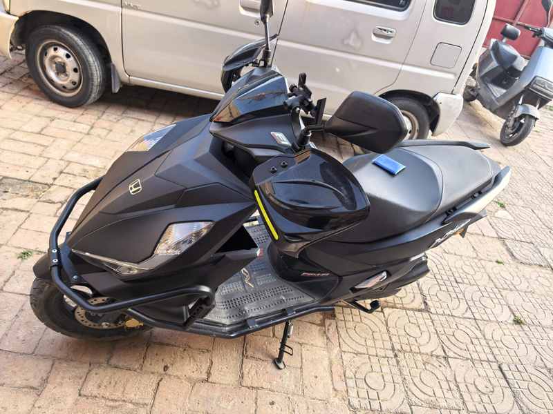 二手五羊本田NX125