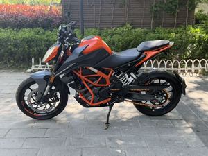 二手KTMR2R390 Duke