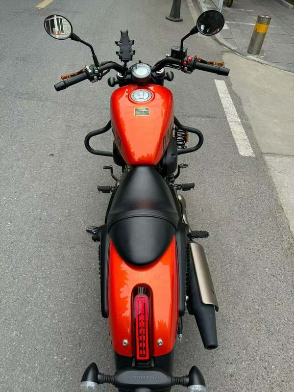 二手QJMOTOR闪300