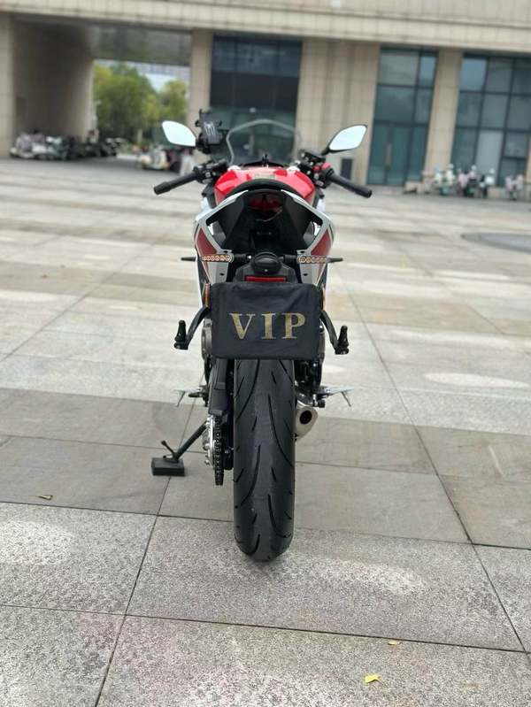 二手QJMOTOR赛400