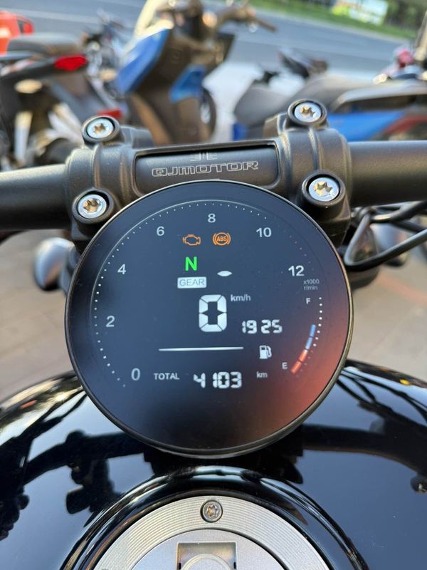 二手QJMOTOR闪350