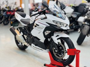 二手川崎Ninja 400