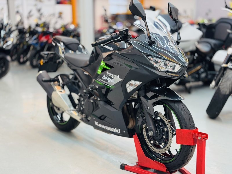 二手川崎Ninja 400