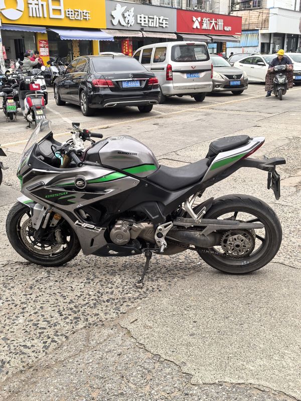 二手QJMOTOR赛550