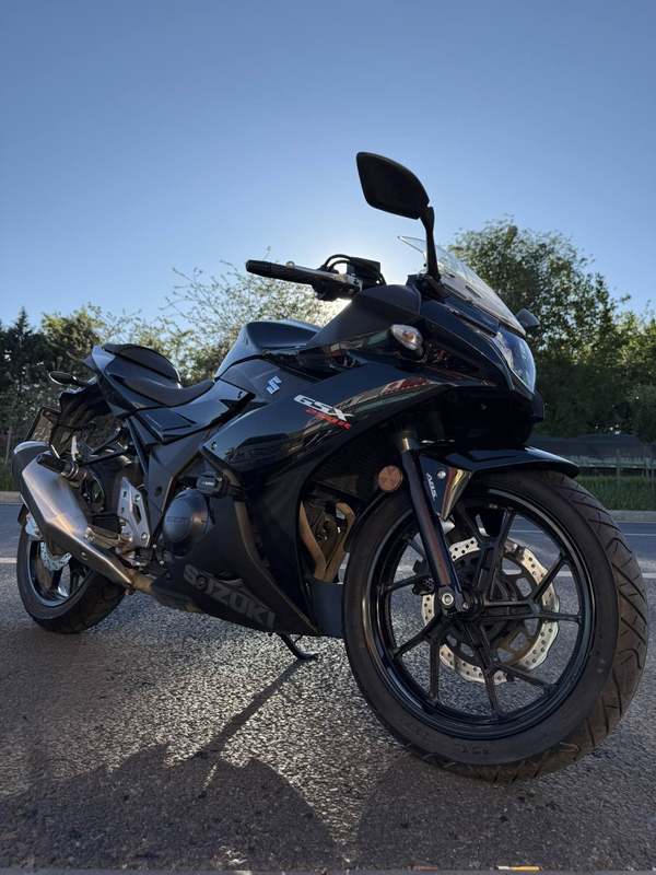 二手豪爵铃木GSX250R