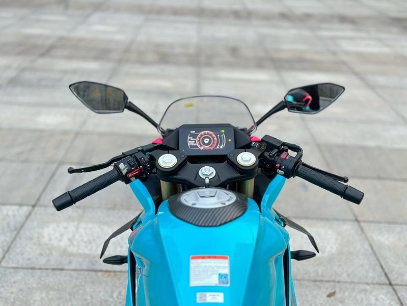 二手春风250SR