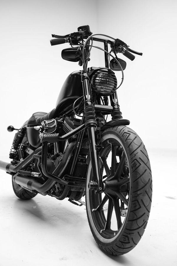 二手哈雷戴维森Iron883 硬汉