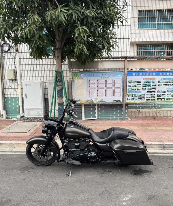 二手哈雷戴维森路王 Road King