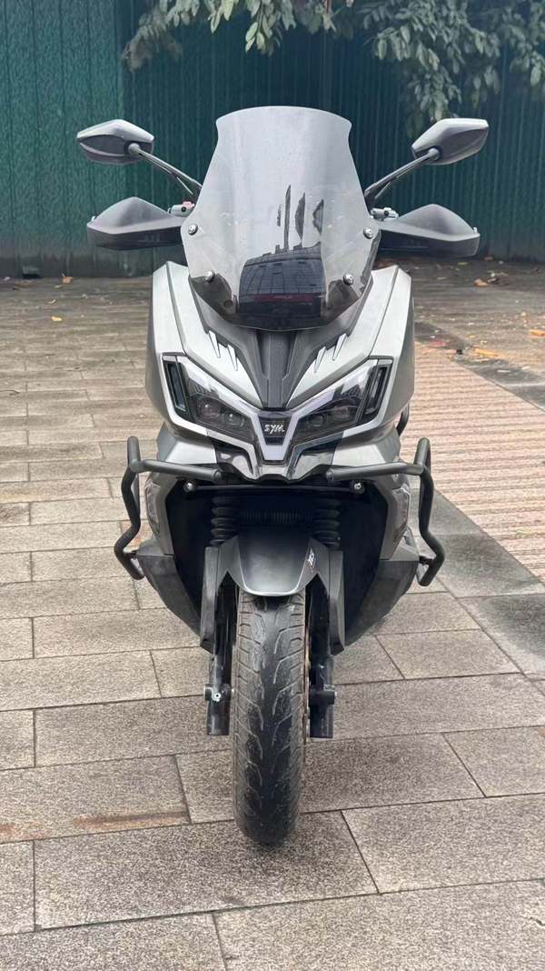 二手三阳哈士奇 Husky ADV300