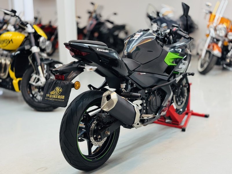 二手川崎Ninja 400