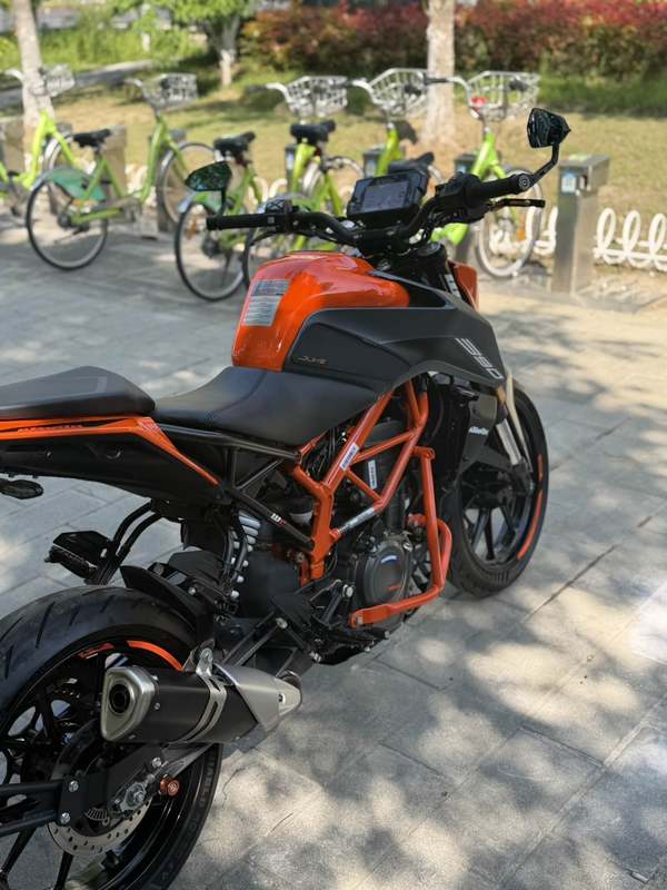 二手KTMR2R390 Duke