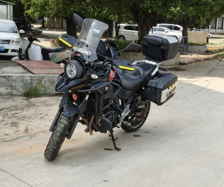 二手豪爵铃木DL250