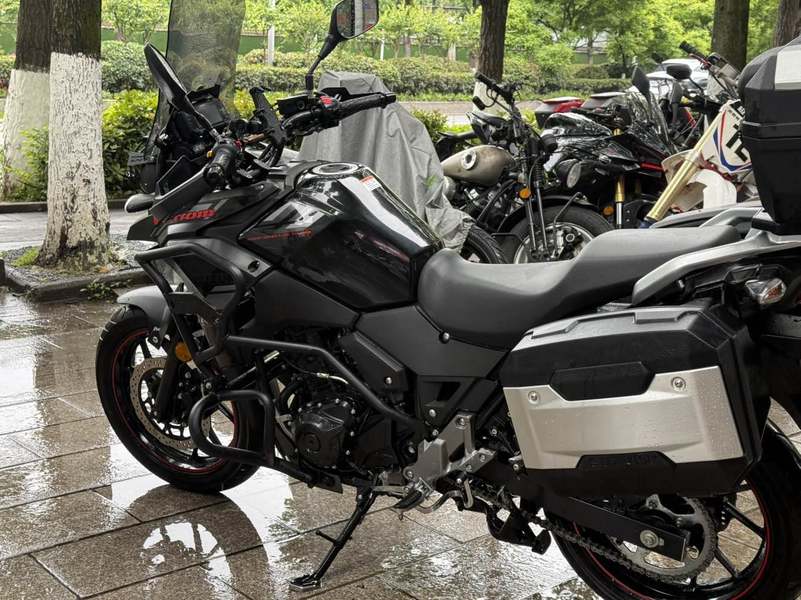 二手豪爵铃木DL250