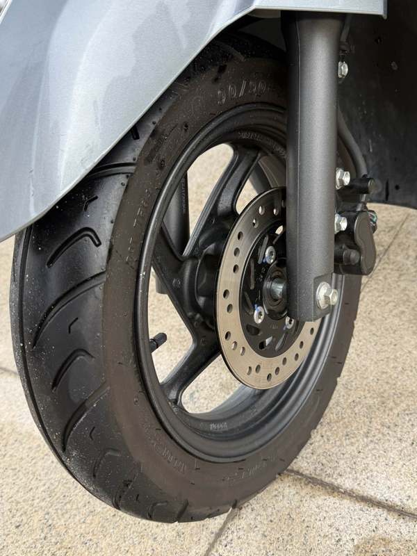 二手新大洲本田裂行 RX125Fi