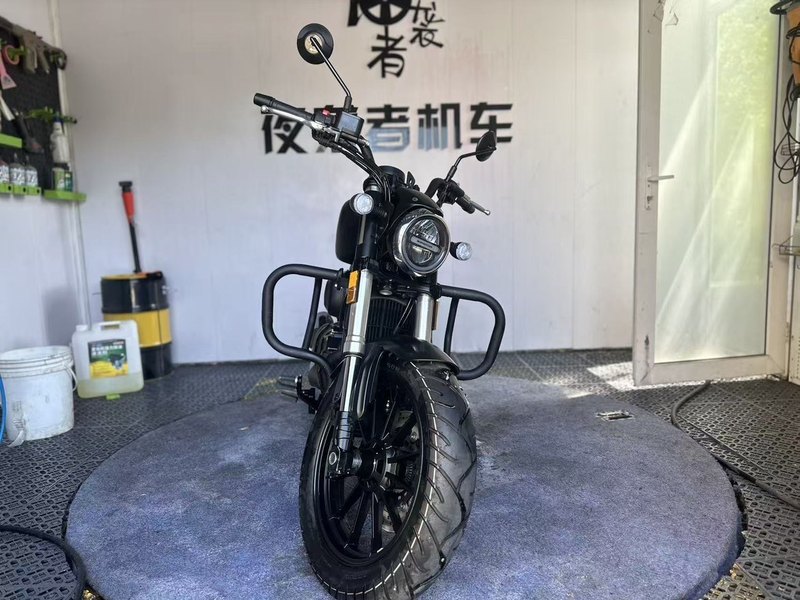 二手QJMOTOR闪300