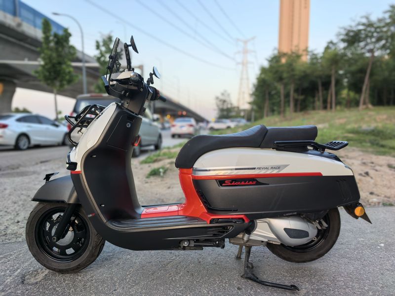 二手维多利亚Sixties 250Si