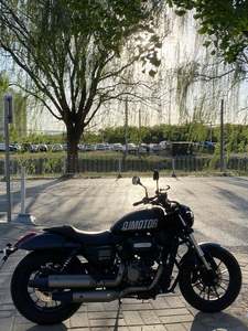 二手QJMOTOR闪300