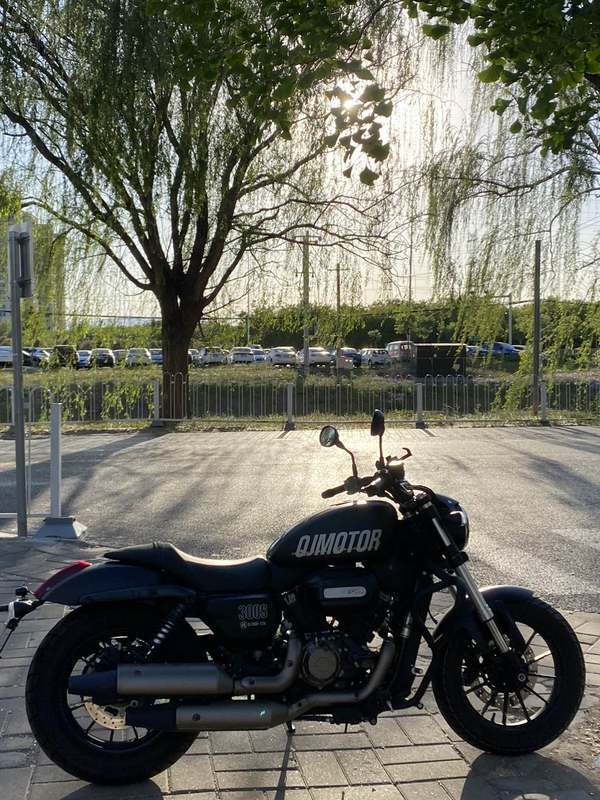 二手QJMOTOR闪300