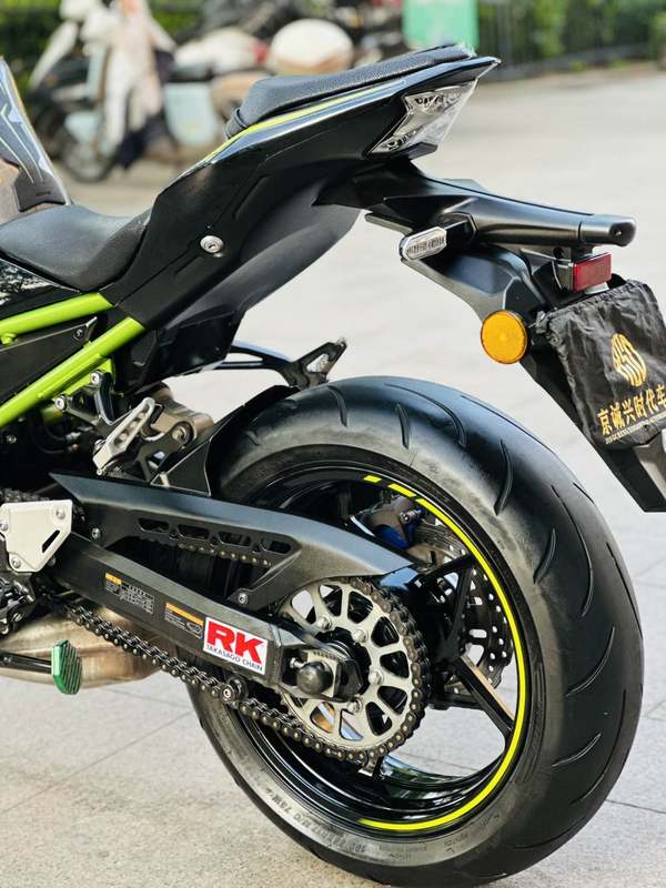 二手川崎Z900