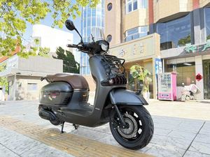 二手维多利亚Sixties 250Si