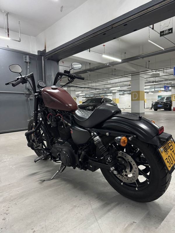 二手哈雷戴维森Iron883 硬汉