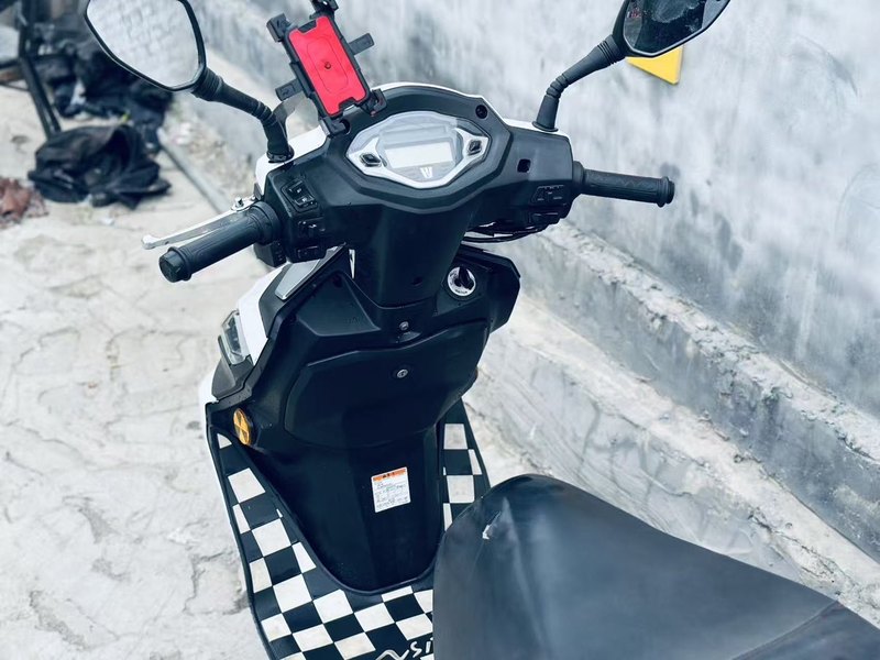 二手豪爵USR125 