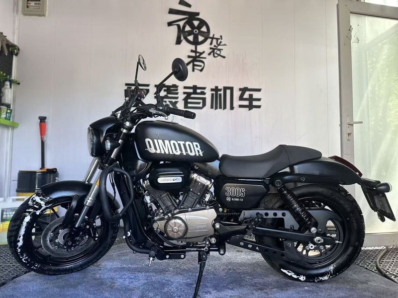二手QJMOTOR闪300