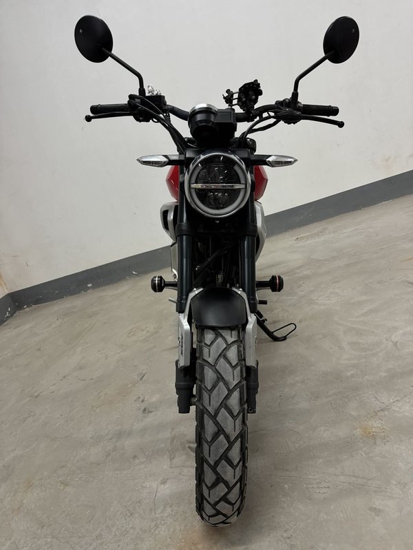 二手新大洲本田CBF190TR